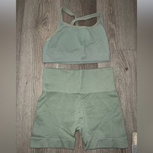 Set Active Sports Bra & Biker Short Set